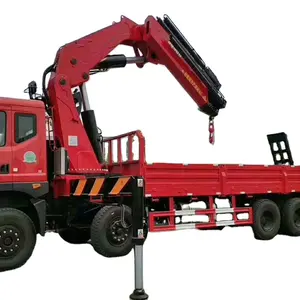 Mini remote-controlled folding spider crane with rubber track for smooth operation