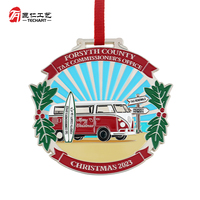 Ornements de Noël personnalisés 2D 3D avec logo en relief en métal à suspendre pour la décoration de l'arbre de Noël
