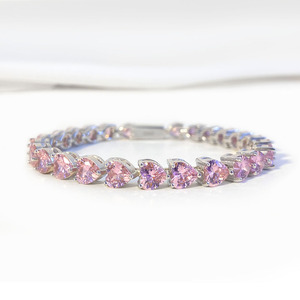 Trending bracciale da donna con cuore rosa e bambino con catena 925 in argento Sterling rosa ghiaccio - Product Image 1