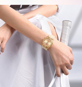 <span class=keywords><strong>Orologio</strong></span> <span class=keywords><strong>da</strong></span> Polso NAVIFORCE per Ragazze, Moda Business, Orologi al Quarzo per Donne, Leggero in Silicone, Elegante, Impermeabile, con Luce Notturna, Modello 7115 - Product Image 2