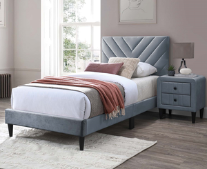 Lit double moderne réglable et confortable avec revêtement en velours - Product Image 1