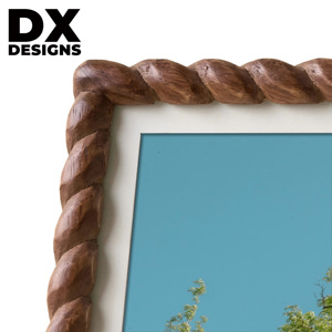 Cadre photo en bois brun moderne personnalisé DX Designs, 4x6/5x7/6x8/8x10 pouces, cadre photo en bois élégant pour la maison et le bureau - Product Image 3