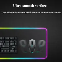 Accessoires de jeu d'ordinateur forme personnalisée grand caoutchouc antidérapant usb led rgb anime gamer tapis de souris avec logo pour jeu d'ordinateur