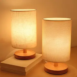 USB-betriebene LED-Schreibtisch leuchte Moderne nordische Stoffe Schatten Holz Tisch lampe für Kinder am Bett Geschenk Zimmer Dekor