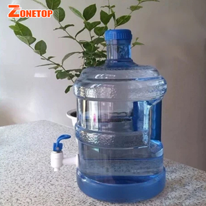 Venta caliente reutilizable 18 Ltr 18.9l 19 litros 20 litros 5 galones contenedor de plástico tanque de <span class=keywords><strong>agua</strong></span> con grifo - Product Image 2