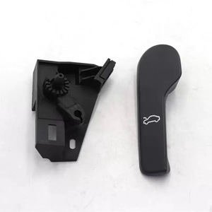 Poignée de déverrouillage du capot + clip de base Jetta Passat Golf 1J1823533/1K1823633B - Product Image 1