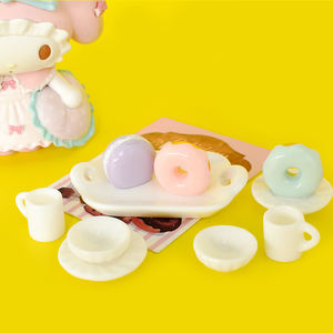 Vajilla Blanca de Diseño Nuevo, Tazas y Platos de Resina para Decoración de Cocina en Miniatura para Casa de Muñecas - Product Image 4