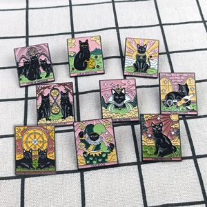 <span class=keywords><strong>Tarot</strong></span> Schwarze Katze Upside Down Emaille Pins Broschen Kleidung Rucksack Revers Abzeichen Schmuck Zubehör für Unisex Geschenk dekorationen - Product Image 2