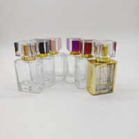Flacon de parfum de luxe en verre transparent de haute qualité 50 ml, rectangulaire, avec pulvérisateur à pompe sérigraphié pour poudre libre