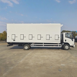 Camión de Transporte de Pollitos de un Día de Edad Isuzu |   Capacidad para 35,000 Pollitos Bebés |   Transportador de Aves con Control Climático - Product Image 1