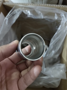 Ghiere per Tubi Idraulici Lomoflex00400 a Prezzo di Fabbrica, Senza Scanalatura per Tubi 4SP/4SH/R12, Manicotto di Crimpatura in Acciaio Inox 304/316/Acciaio al Carbonio/Ottone - Product Image 2