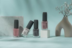 Moderno Set de Esmaltes de Uñas de Marca Privada OEM ODM, Colección de Esmaltes de Uñas en Tonos Neutros - Product Image 4