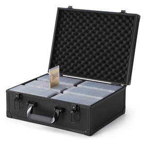 Boîte de rangement graduée en mousse EVA avec cadre en aluminium durable à 2-6 emplacements pour cartes de sport 35PT, cartes à collectionner et cartes slab - Product Image 1