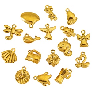 Mini Charms de Pingüino con Patas de Ángel |   Colgante de Acero Inoxidable Chapado en Oro PVD de 18K para Fabricación de Joyería, Pulseras y Collares - Product Image 1