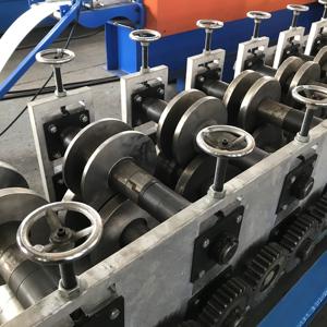 Precio de fábrica Mini <span class=keywords><strong>C</strong></span> Purline Máquina formadora de rollos Varios modelos para uso en edificios Motor de rodamiento de núcleo automático Motor PLC - Product Image 4