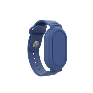 Pulsera de lujo logotipo personalizado correa de reloj trampa para Samsung Smart Tag pulsera de silicona - Product Image 3