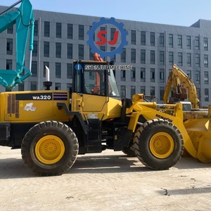 Oferta Especial: Cargadora de Ruedas Komatsu WA320 Usada - Maquinaria de Construcción de Alta Calidad con Capacidad de Cucharón de 2.3-3.2m³ y Bajo Consumo de Combustible - Product Image 3