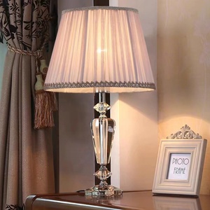 Lámpara de mesita de noche de cristal moderna Retro nórdica fuente de luz LED Pantalla de madera alta CRI 95 garantía de 5 años uso en el dormitorio - Product Image 4