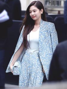 Blazer da <span class=keywords><strong>Donna</strong></span> in Cotone e <span class=keywords><strong>Lino</strong></span> con Motivi Floreali Blu, Giacca Lunga e Ampia, Cappotti e Giacche da <span class=keywords><strong>Donna</strong></span> - Product Image 3