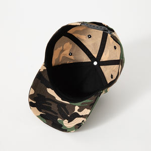 Casquette de baseball <span class=keywords><strong>snapback</strong></span> à 5 panneaux structurée avec patch brodé personnalisé à motif camouflage - Product Image 4