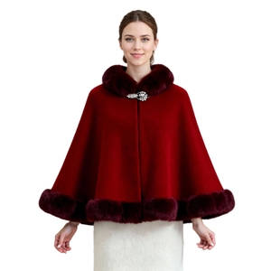 Capelet élégant en fausse fourrure de vison pour femme, avec bordure en peluche, idéal pour les robes de soirée d'hiver et les robes de mariée - Product Image 1