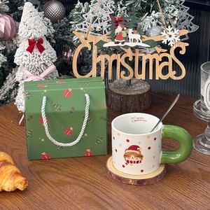 Ensemble de tasses en céramique de Noël, résistantes aux hautes températures, compatibles micro-ondes, à motifs de dessins animés, pour les événements de fin d'année, les cadeaux de fête - Product Image 4