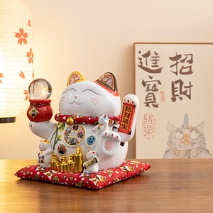 Vente en gros de chat porte-bonheur de style japonais Maneki Neko Statue de chat porte-bonheur en céramique émaillée Décoration intérieure pour la fête du printemps - Product Image 2