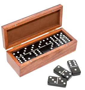 Özel ambalaj siyah domino seti 28 fayans ahşap kutu pirinç Spinner ile çift 6 Jumbo domino