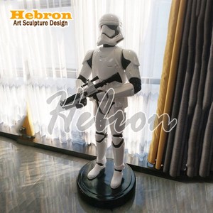 Escultura de Soldado de la Guerra de las Galaxias a Tamaño Real, en Fibra de Vidrio Blanca, Pintada a Mano, Modelo de Personaje de Película y Televisión en Venta - Product Image 6