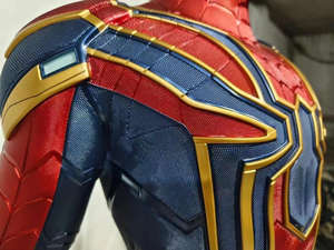 Figura de acción de <span class=keywords><strong>Marvel</strong></span> <span class=keywords><strong>Legends</strong></span>, estatua de <span class=keywords><strong>Iron</strong></span> Spider-<span class=keywords><strong>Man</strong></span> de tamaño real, escultura de resina, figuras coleccionables de Spiderman - Product Image 4