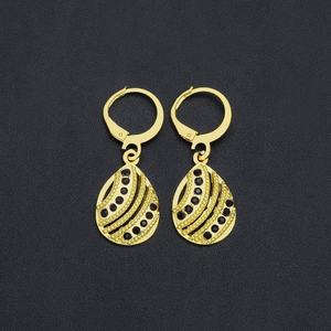 Nuevos Aros de Oro 2024, Juego de Joyería de Latón de Moda con Diseño de Zirconia en Forma de Gota, Pendientes de Encanto al por Mayor - Product Image 6