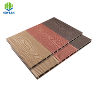 Revêtement de sol extérieur 150x23x3000mm WPC Revêtement de sol en bois composite haute résistance à usage commercial pour terrasse WPC