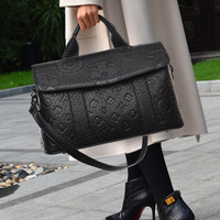 Sac à main pour femme, tendance, texture tissée, grand sac fourre-tout, grande capacité, sac à bandoulière haut de gamme, personnalisé, pour le travail et les trajets quotidiens, en polyester