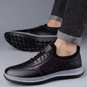 Zapatillas Casuales de Cuero Gris con Patrón para Hombre al por Mayor de Fábrica - Zapatillas Cómodas con Cordones para Uso Diario y Caminar - Product Image 4