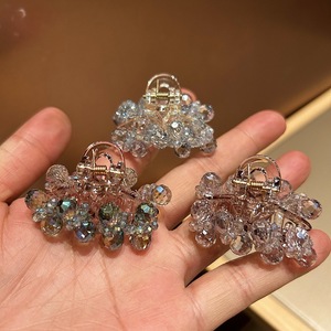 Pince à cheveux de luxe en cristal pour femme, élégante, avec perles antidérapantes - Product Image 1