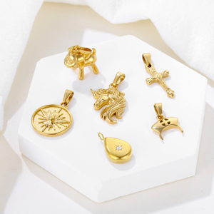 Logotipo personalizado hombres Cruz colgante impermeable Animal oso perro Diy 18K oro diente encanto Acero inoxidable encantos para la fabricación de joyas - Product Image 4