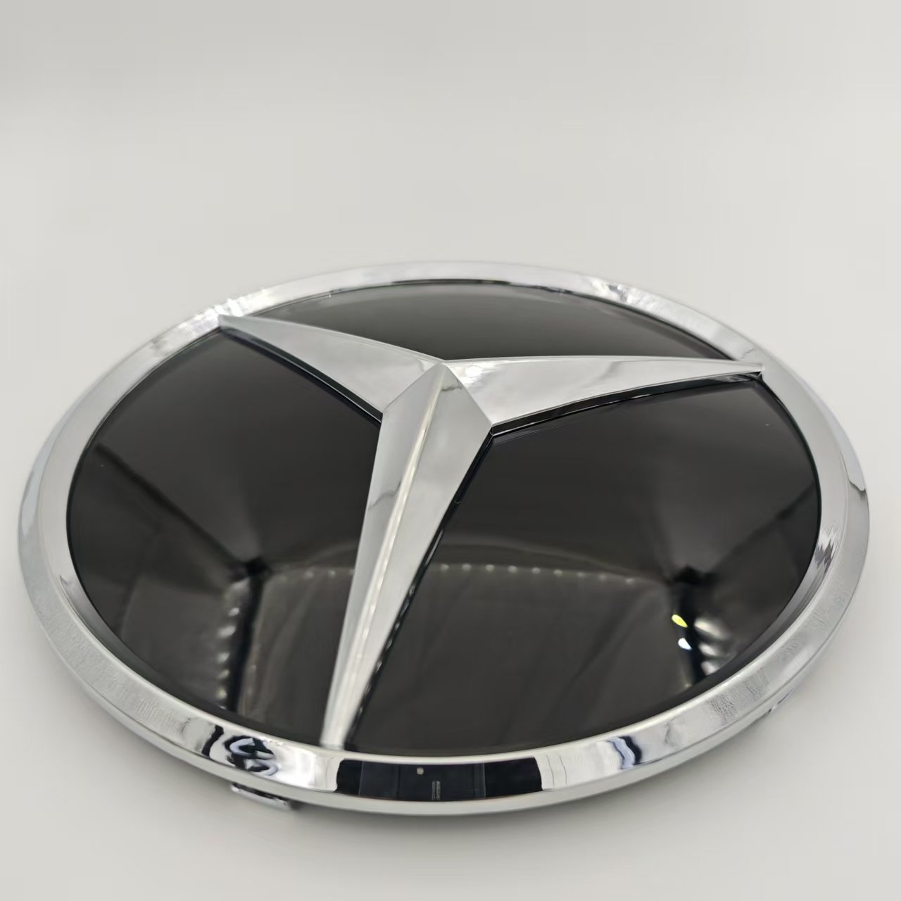 front grill logo mercedes distronic star w212