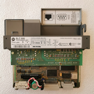 Módulo PLC Rockwell 1747-L531 Versión D SLC 503 CPU DH485 Interfaz RS232 - Product Image 3