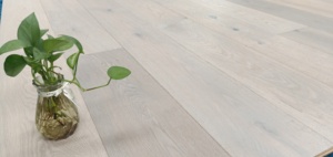 Planches <span class=keywords><strong>de</strong></span> chêne rustique Euro Oak Jaenmaken, 9,5 pouces <span class=keywords><strong>de</strong></span> large, 3/4 pouce d'épaisseur, parquet en chêne minimaliste, style ferme, supermarché, villa traditionnelle - Product Image 4