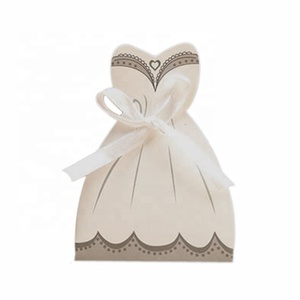 Sposa E Lo Sposo Dolce <span class=keywords><strong>Scatola</strong></span> di Carta di Caramella di Cerimonia Nuziale Regalo di Cioccolato <span class=keywords><strong>Scatola</strong></span> di Favore di Imballaggio - Product Image 4