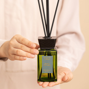 Diffuseur d'arômes liquide écologique sans feu, non toxique, Zen Tea/Lily Valley/Citrus/Azure, parfum chinois pour la maison - Product Image 3
