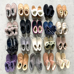 Vente en gros <span class=keywords><strong>de</strong></span> <span class=keywords><strong>bottes</strong></span> <span class=keywords><strong>de</strong></span> <span class=keywords><strong>neige</strong></span> d'<span class=keywords><strong>occasion</strong></span> <span class=keywords><strong>de</strong></span> haute qualité et à la mode pour femmes stock <span class=keywords><strong>de</strong></span> chaussures d'<span class=keywords><strong>occasion</strong></span> en fourrure chaude - Product Image 1