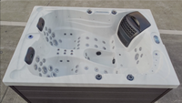 Bain à remous extérieur sur mesure en acrylique avec jets multiples, éclairage LED et ozonateur pour villa, jardin et hôtel