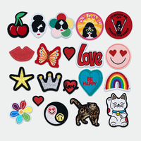 Dessin animé broderie vêtements patchs décoratifs trou patchs de réparation bricolage ordinateur brodé vêtements accessoires manteau patch