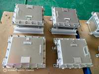 Boîtier électrique antidéflagrant industriel IP66 en acier inoxydable SS316L Ex Db IIB T4 Gb avec entrées de câbles en laiton