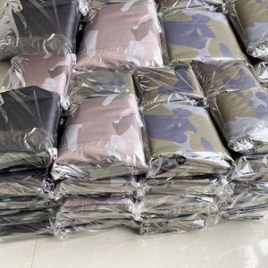 Drapeaux personnalisés de toutes tailles et avec logo, imprimés en polyester de haute qualité pour la publicité - Product Image 6