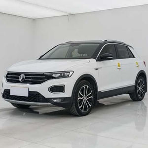 Volkswagen <span class=keywords><strong>T</strong></span>-<span class=keywords><strong>Roc</strong></span> <span class=keywords><strong>2019</strong></span> 280tsi Dsg 2wd Comfort de Segunda Mano, Auto Usado Barato, <span class=keywords><strong>T</strong></span>-<span class=keywords><strong>Roc</strong></span> SUV a Gasolina, Volante a la Izquierda, SUV Todoterreno Económico - Product Image 2