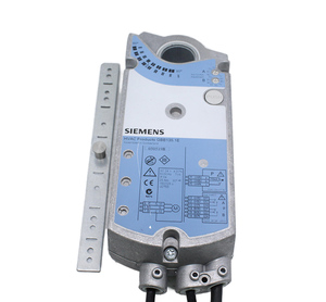 Actuador de compuerta de aire rotatorio SIEMENS GBB135.1E AC24V de 3 posiciones y 25 Nm con 2 interruptores auxiliares, reemplaza al GBB145.1E de forma cuadrada - Product Image 1