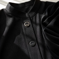 Kancing Tekan Bulat Mewah HONMEO dari Paduan Seng Emas Hitam dengan Logo Merek Terukir OEM untuk Kancing Thobe Abaya Logam