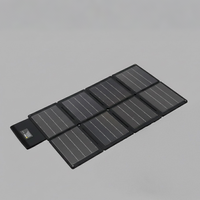 Panneau solaire pliable de qualité militaire CIGS, structure pliable résistante à la sable et aux chocs, station d'alimentation mobile tout-terrain dans le désert